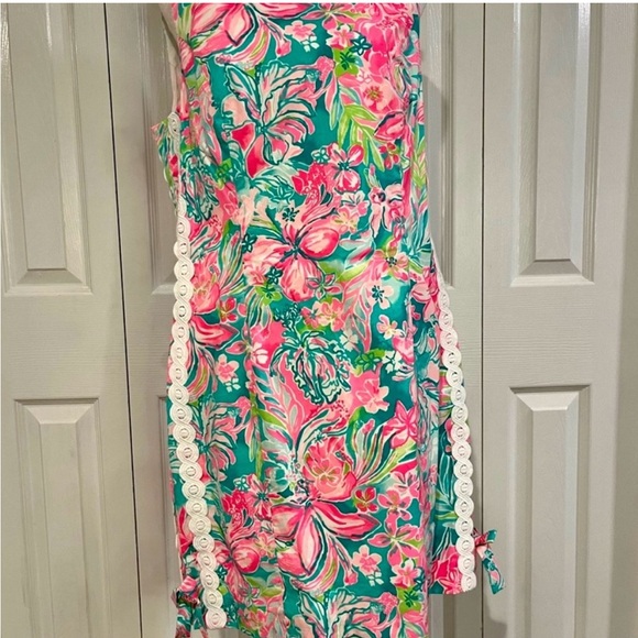 Lilly Pulitzer, Floral Sleeveless Dress - Pink and Green, Size 6 - Picture 2 of 4